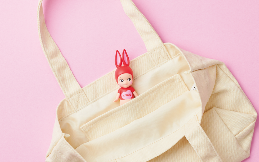 Kiss Kiss Tote Z2