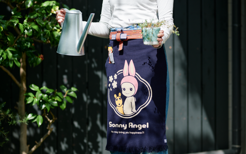 x Anything Maekake Apron E3
