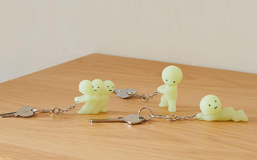SMISKI Keychains Q7